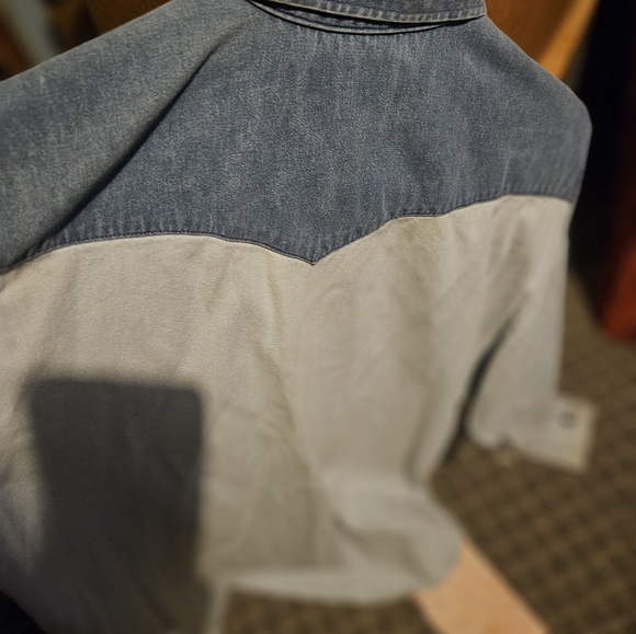 Men's Panhandle Slim Western Retro Two Tone Denim Button Down Shirt - Picture 4 of 7